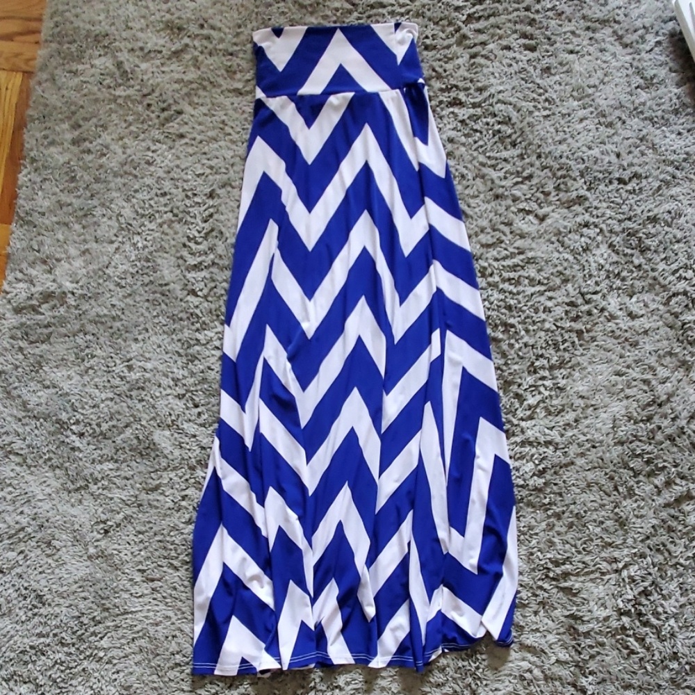 Long skirt